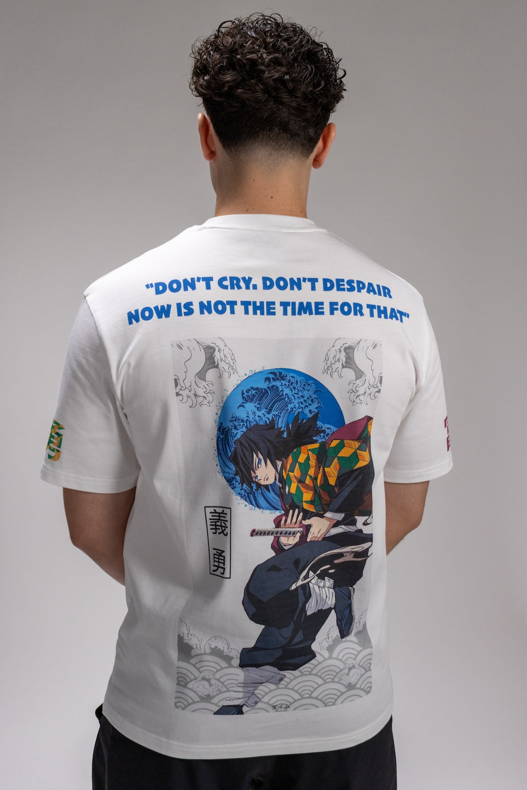 Demon Slayer - Tomioka Giyu Water Hashira Oversized White T-Shirt
